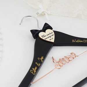 Percha personalizada Boda 114